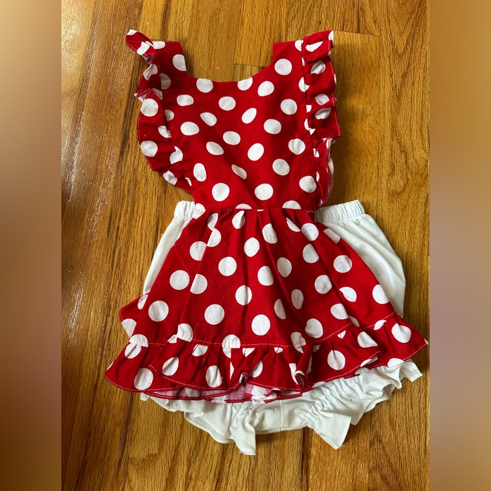 Sew Sew Sister “Minnie” pinafore and bloomers